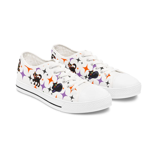 Retro Black Cat Halloween Sneakers – Women’s Canvas Low Tops