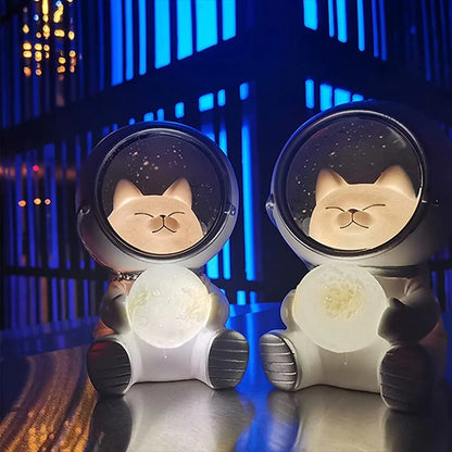 Cute Pet Astronaut LED Lamp